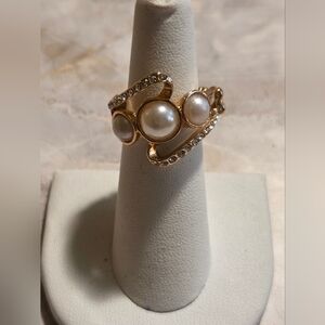 paparazzi Gold Pearl & Crystal Trio Statement Ring
